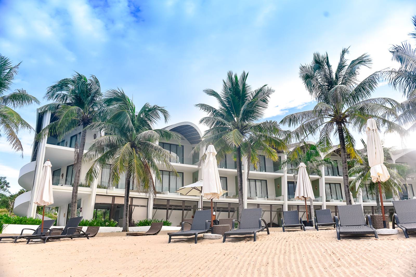 人少免签海岛,人少风景好的国家