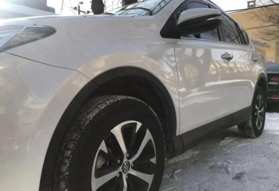 丰田荣放16版,丰田荣放2.4用车感受