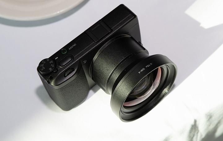 理光ricohgriiix都市版,理光griii和理光gr3x