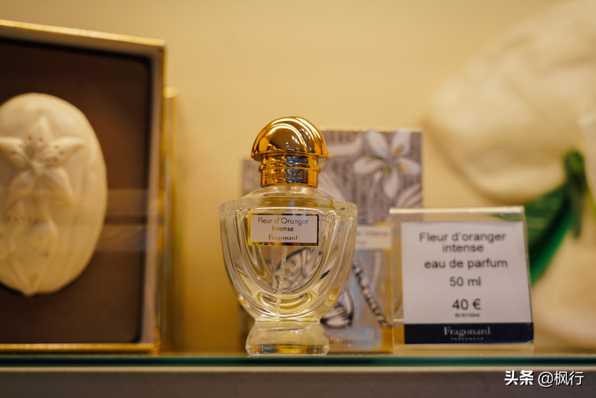 比巴黎浪漫还安全，南法海边的这几个风情小镇，好莱坞电影取景地