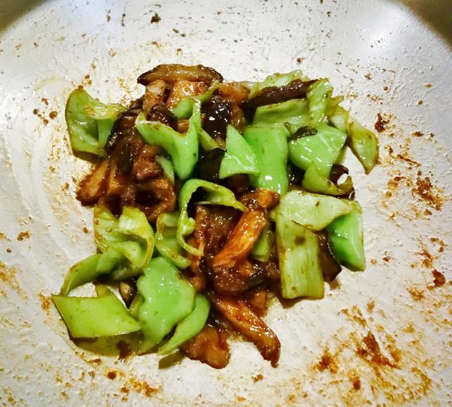 茄子怎么样炒不油腻而且好吃,为什么做的风味茄子发苦