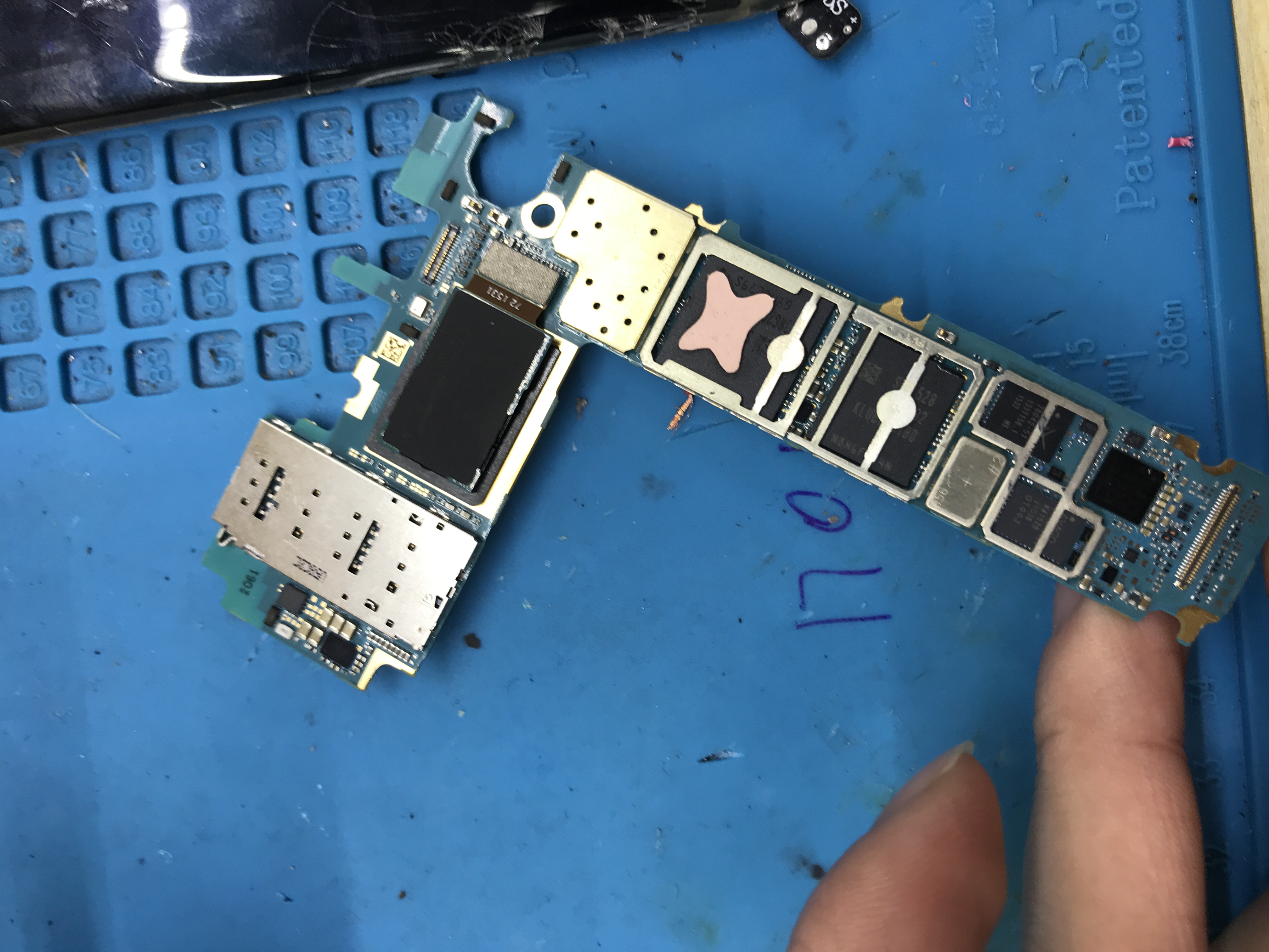 三星s6edge不开机维修图,三星s600不开机