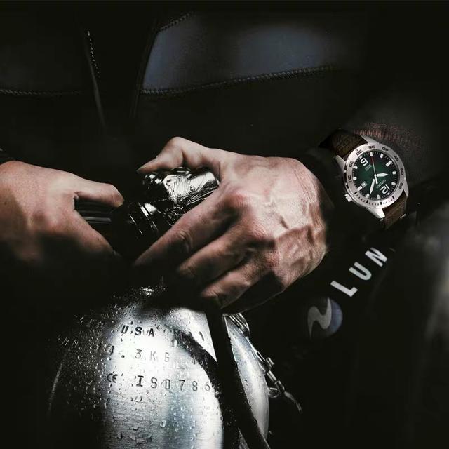 西铁城比浪琴省心,西铁城省心