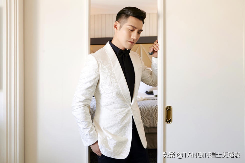 严屹宽为何逐渐沦为配角,严屹宽为什么现在事业有成