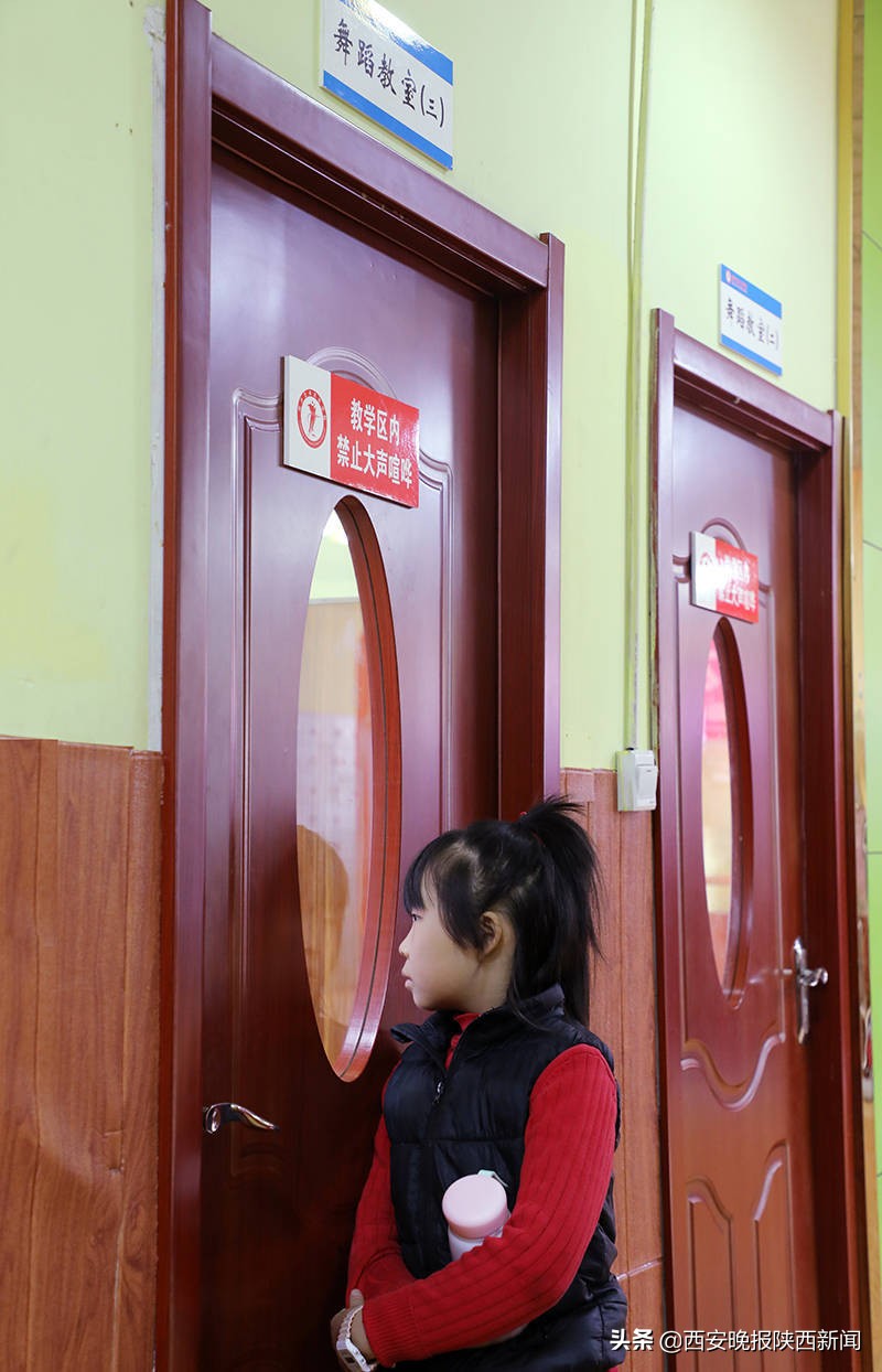 让童年留下美好印记，临潼雨洋艺术培训学校携手咖忙星艺代为孩子缔造童星梦