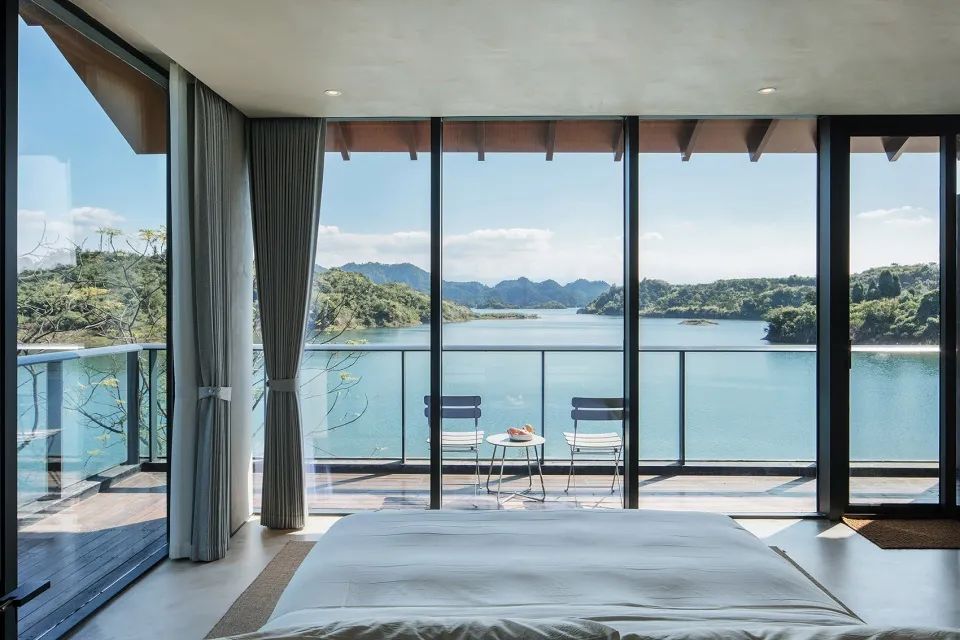 两亩地民宿设计方案效果图,乡村两层排屋民宿设计