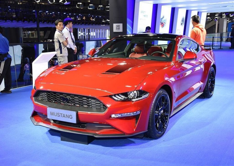 离梦想最近的跑车野马,福特野马mach-e长续航后驱se