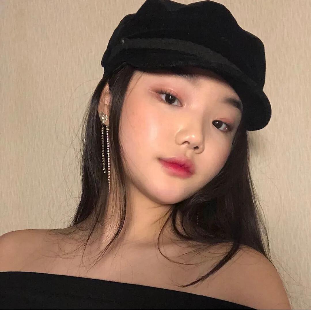 长肉脸适合穿衣什么风格,大胖脸适合穿什么衣服