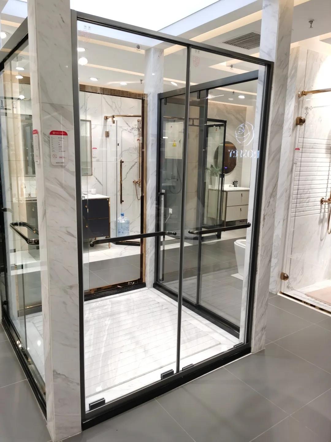 冬季洗澡淋浴房好用吗,家庭淋浴房冬天洗澡冷不冷