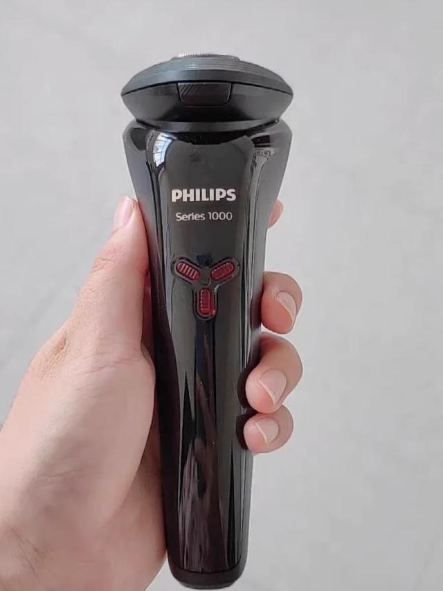 推荐几款最好用的剃须刀,好物种草飞利浦剃须刀