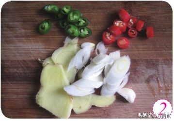 夏日大排档的当家菜椒盐皮皮虾,椒盐皮皮虾鲜香