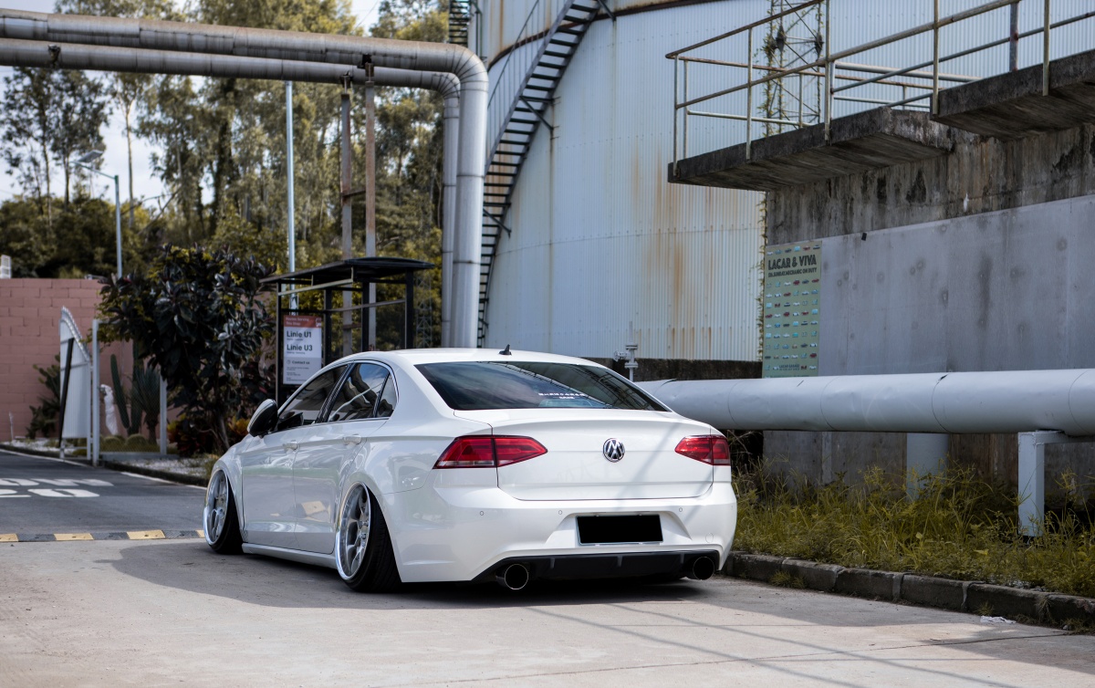 大众凌渡不仅可以很辣，改装后还可以变得又白又胖