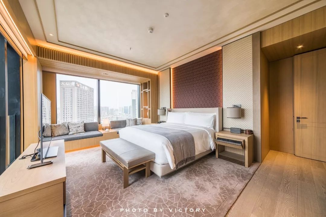 丽思卡尔顿西安自助,西安丽思卡尔顿酒店多少钱一晚