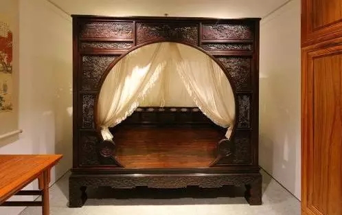 一张床买下来多少钱,一张床的价格800