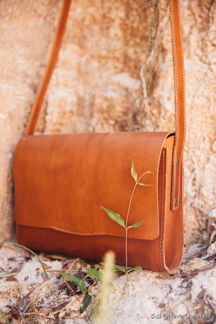 高品质小众斜挎包包,高颜值双肩包包推荐
