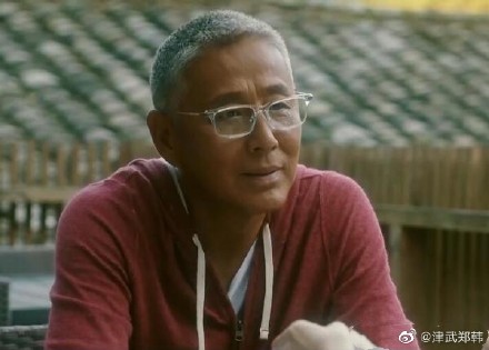 刘德华假肢视频完整版,刘德华假肢表演