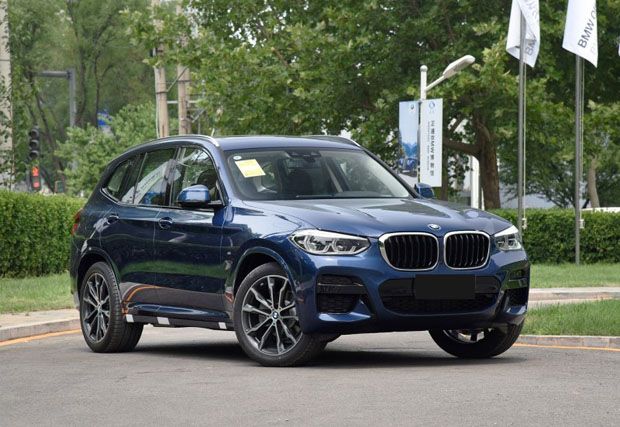 又一豪华suv加价提车,豪华suv排名前十名奔驰glc