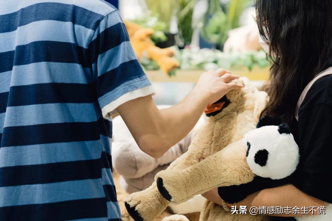 为什么不建议情侣一起去旅游,为什么不建议和女友去逛宜家