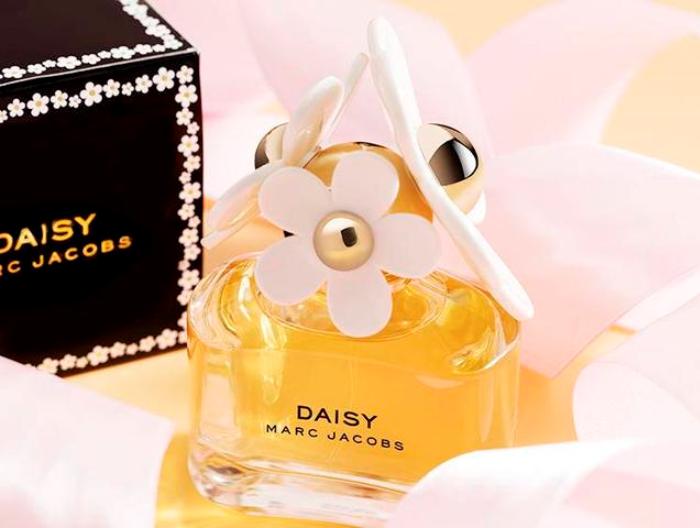 有些香水闻过一次就终生难忘,让人闻起来很舒服的香水有哪些