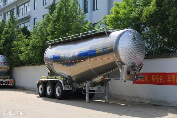 一年赚多少钱可以开宝马3系,一年赚多少钱可以开奥迪a6