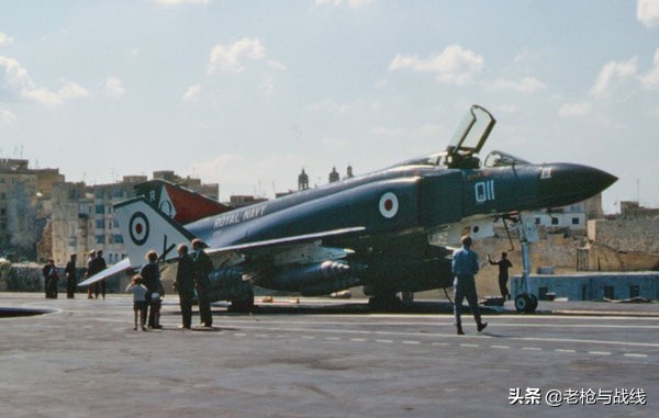 二战英国飞翼式战斗机,二战英国舰载轰炸机