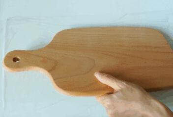 砧板发霉不小心切菜了怎么办,砧板发霉用什么方法能洗干净