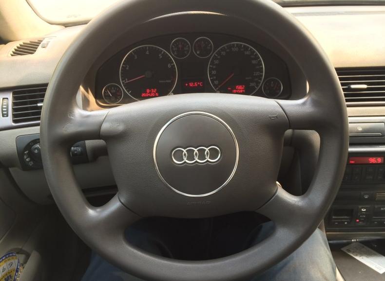 情怀二手车一万价格,哪一年的奥迪a6二手车最值得入手