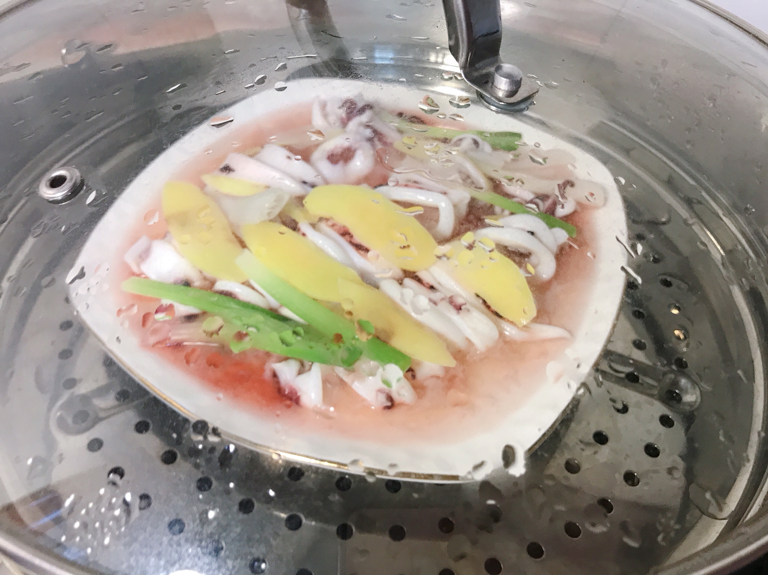 清蒸鱿鱼的正确做法大全,清蒸鱿鱼的做法大全家常菜窍门