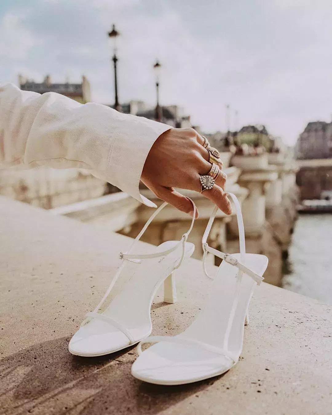 无论爆款还是小众，有这份凉鞋清单就够了