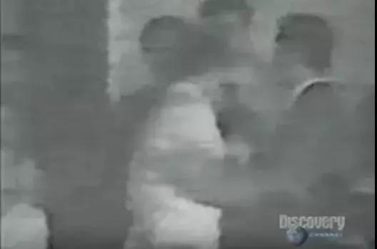 萨达姆在伊拉克到底干了什么,萨达姆是怎么统治伊拉克的