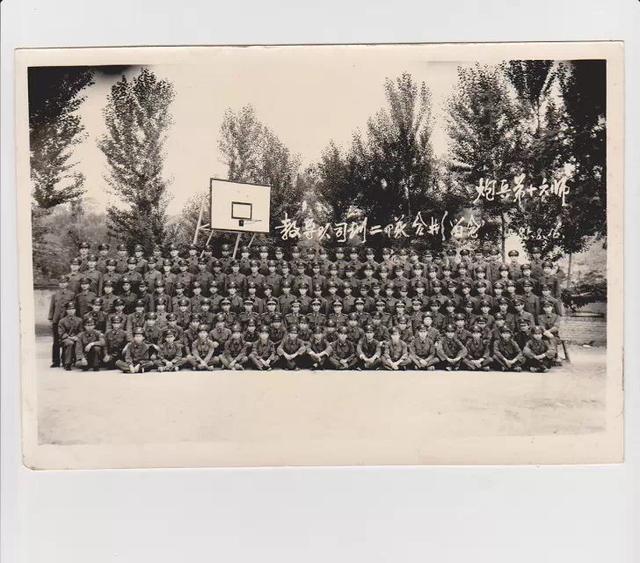 回忆新兵连朋友圈文案,回忆新兵连的日记