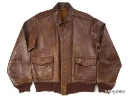 如何用小小的配饰搭配出百变风格 (小众配饰搭配方法)