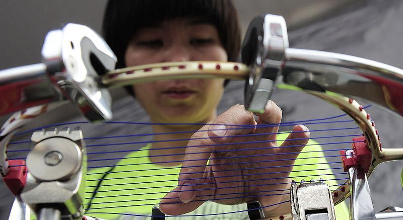 羽毛球为啥是个烧钱运动,羽毛球运动发展怎么样