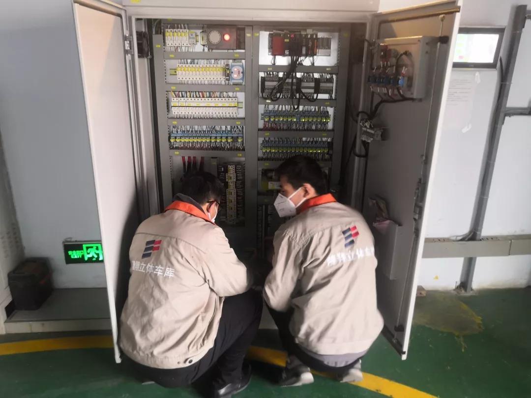 隆翔云库：共克时难，冲锋在前，众志成城，抗击疫情