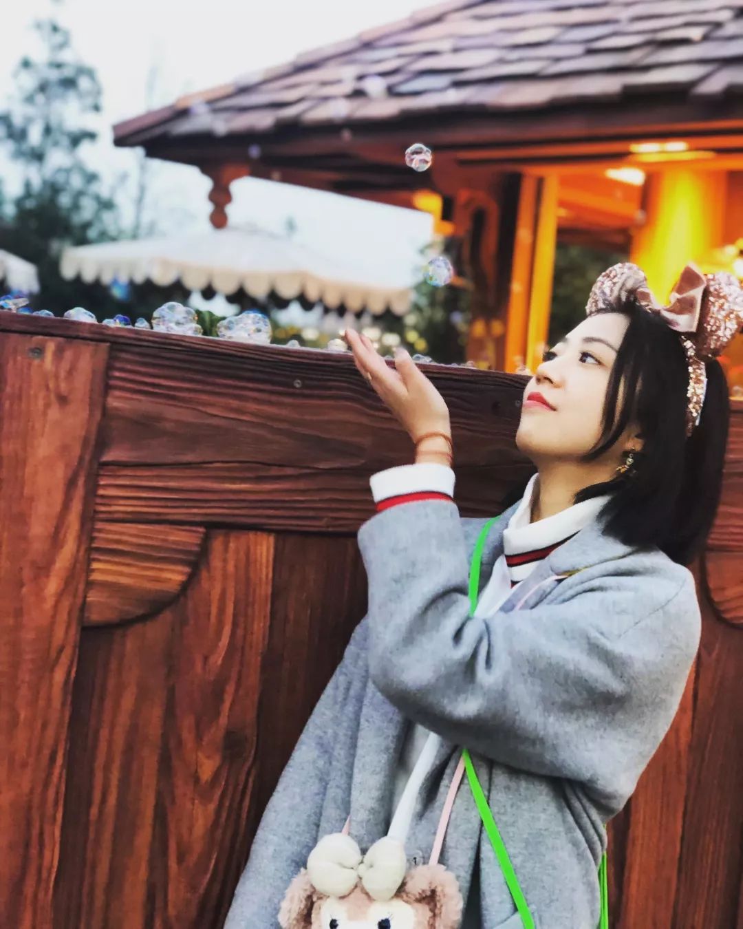 假期撒手没的戏精同事们，竟然在我挤春运的时候吹海风？？（下）