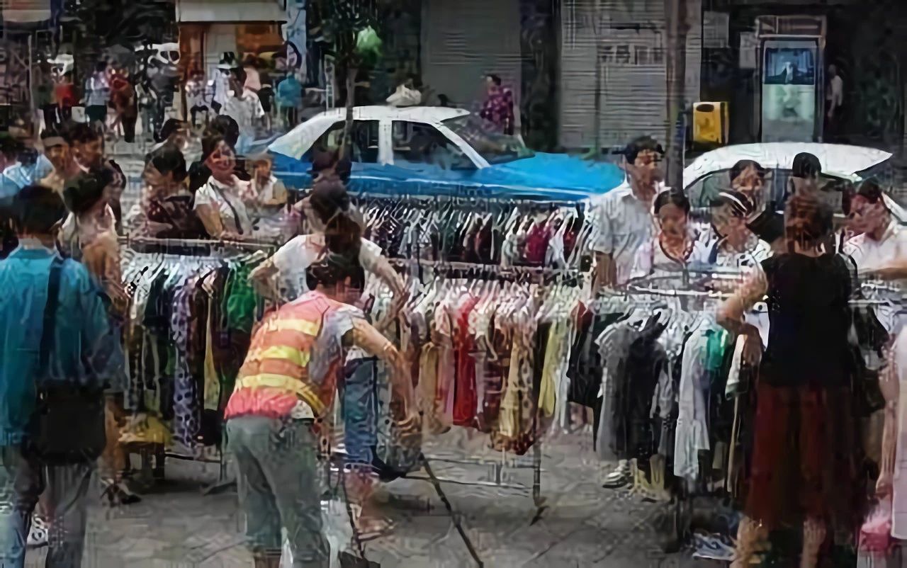 摆地摊服装哪里进货便宜又好,摆地摊卖衣服在哪里进货比较便宜