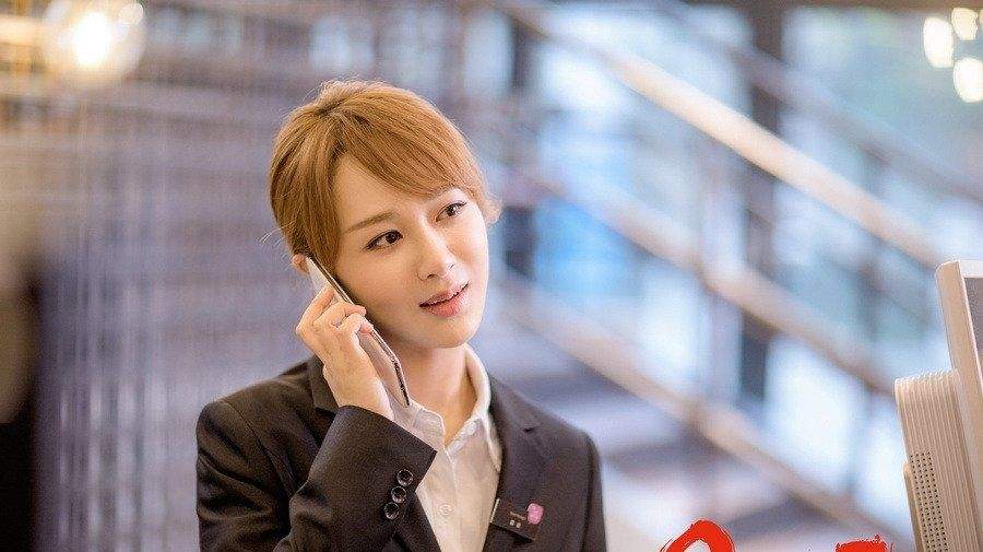 欢乐颂邱莹莹哭了白主管,欢乐颂邱莹莹碰瓷谢童