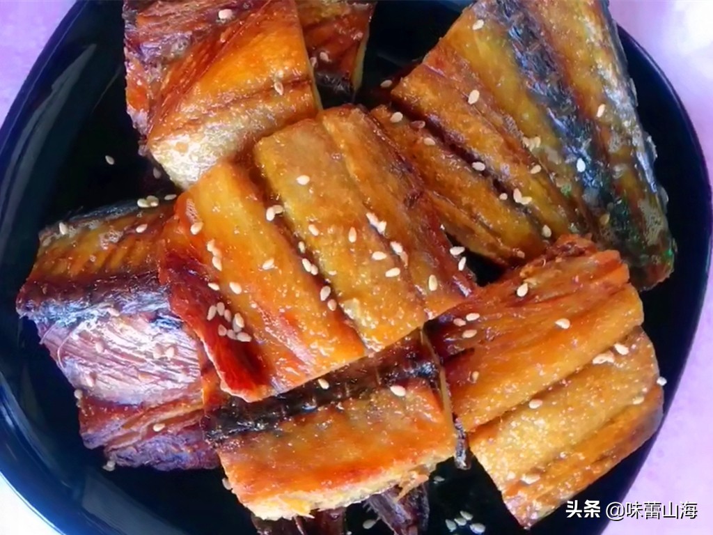 胶东晒鲅鱼干,正宗咸鲅鱼干晒制方法