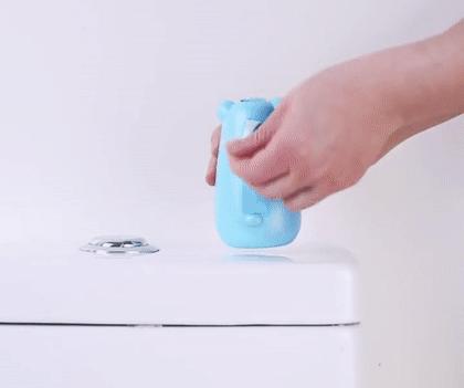 马桶两三天不刷有蓝圈咋回事,马桶三天不刷就有黄渍