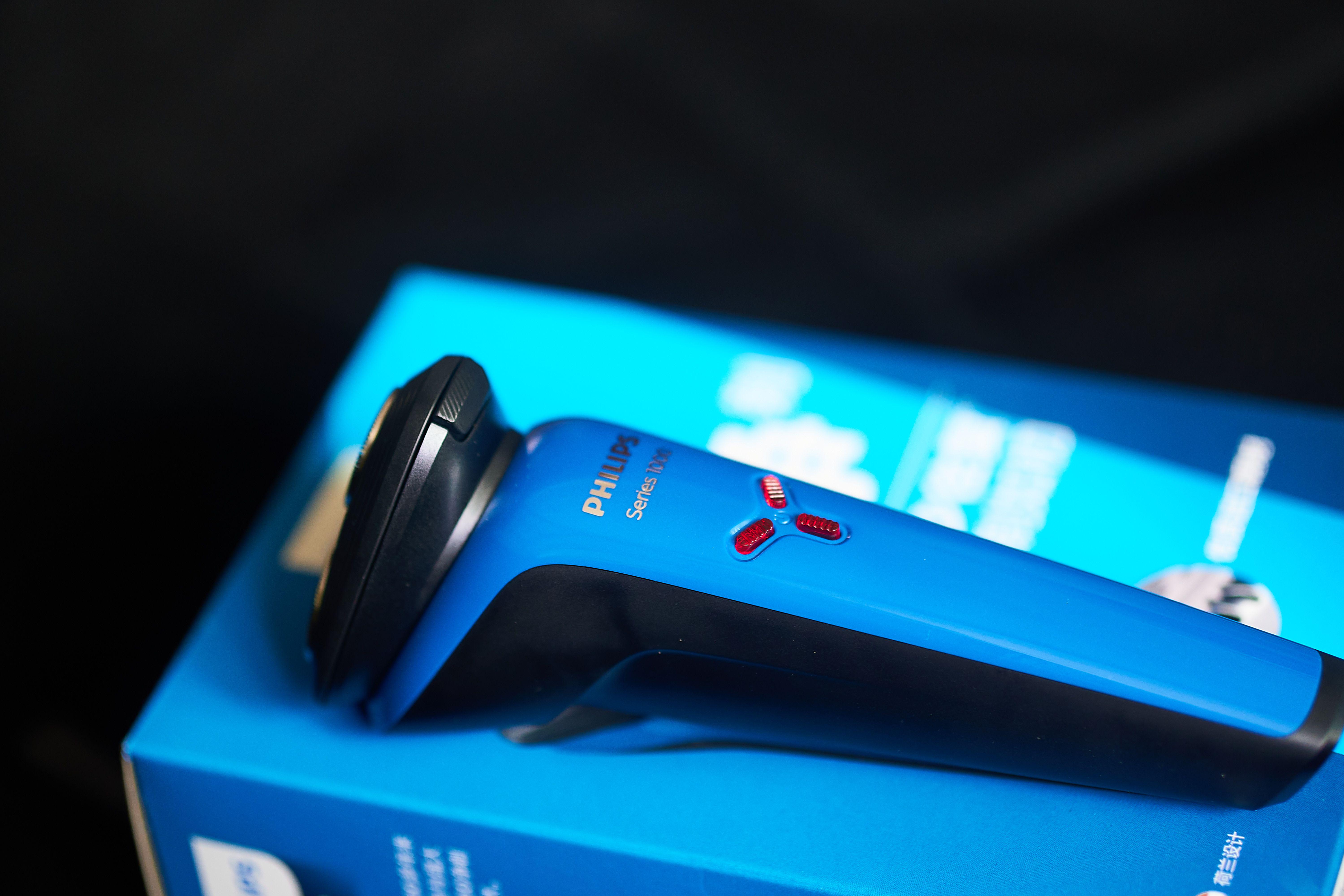 100元左右买什么剃须刀,飞利浦剃须刀哪个型号好用又便宜