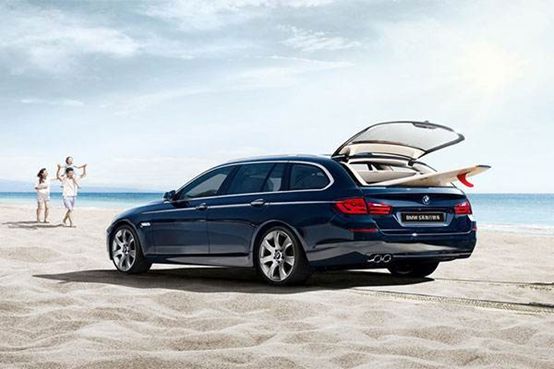 2022宝马5系瓦罐旅行版手动,30万左右宝马5系瓦罐