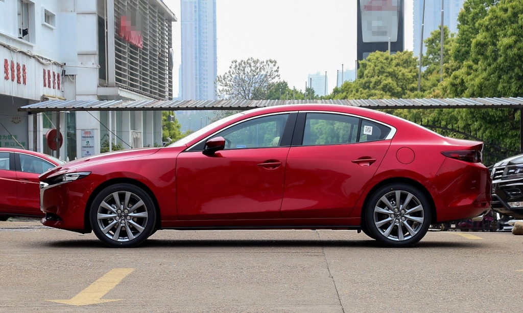 本田思域和马自达3哪个快,马自达3和本田思域