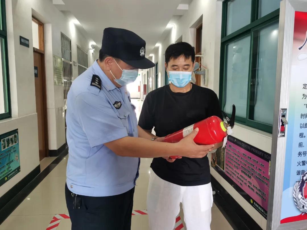 【我为群众办实事】开学“大片”，他们怎会缺席！