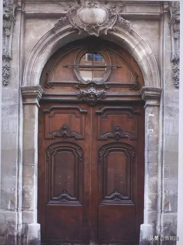 安装木门合页导致木门开裂怎么办,木门打胶胶裂开怎么办