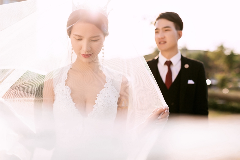 铂爵旅拍李诞的女搭档是谁,和李诞拍铂爵旅拍的人是谁