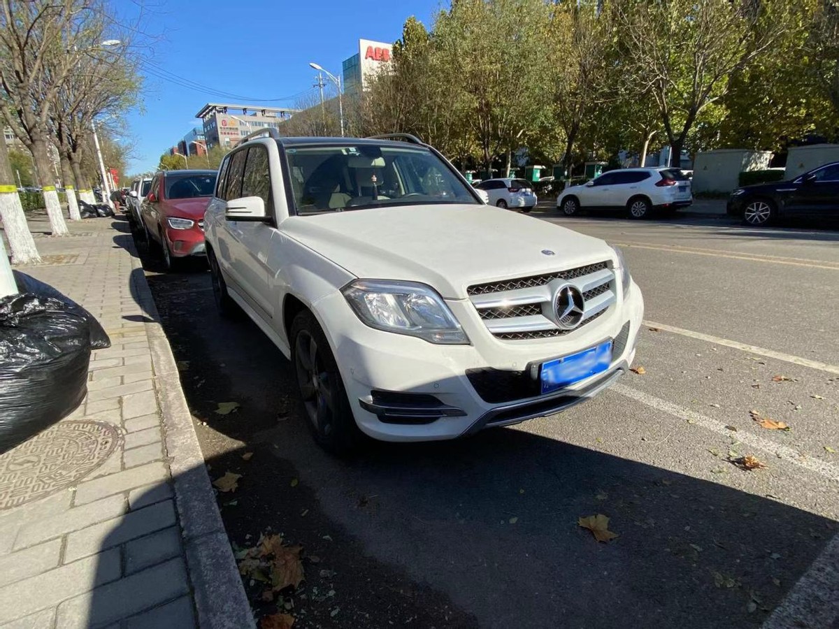 奔驰glk300开了9万公里还值得买吗,开了5年8万公里的奔驰glk300