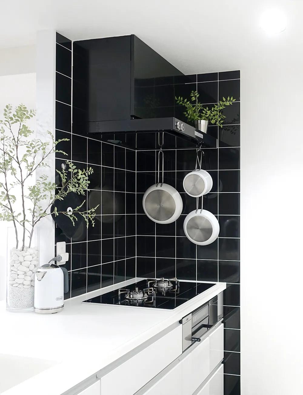 爱了这两间性冷淡系小户型,网友:这才叫一个人的豪宅