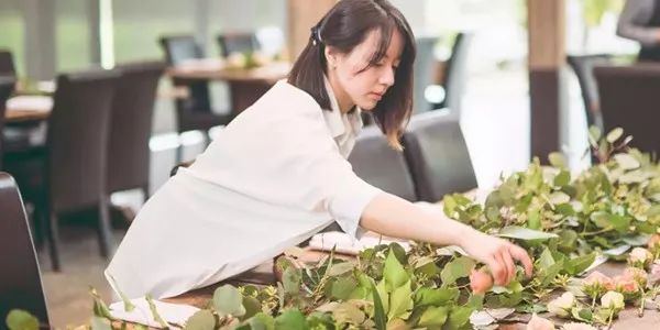 花店行业千亿级细分赛道,花艺行业的上下游产业有哪些