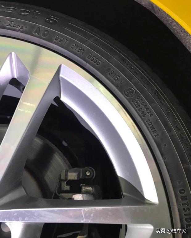 30多万的奥迪tt二手车,tt奥迪值得买吗