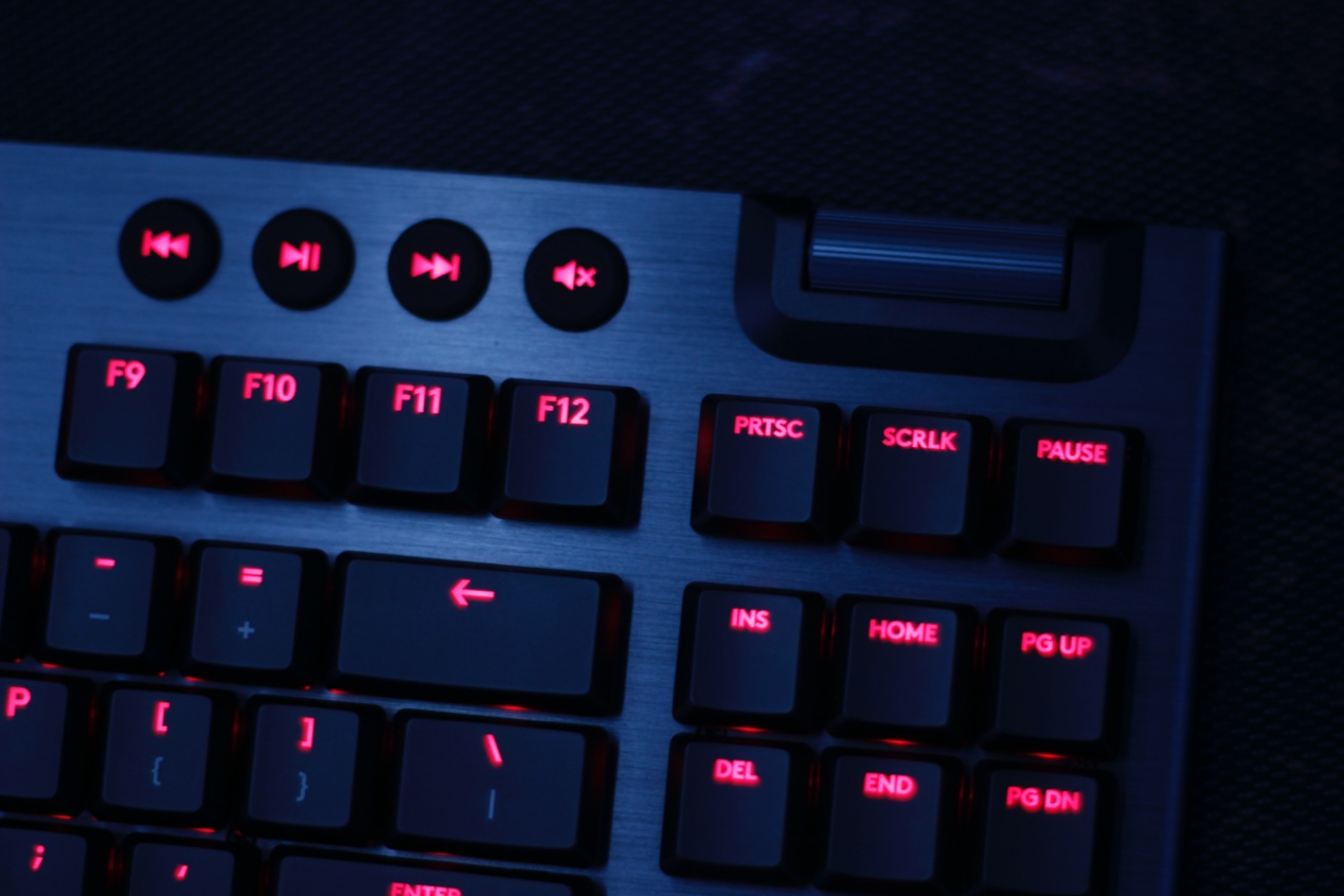 罗技gprox和g913键盘测评,罗技g913开箱测评